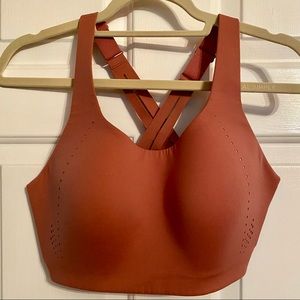 Lululemon high impact sports bra 36DD